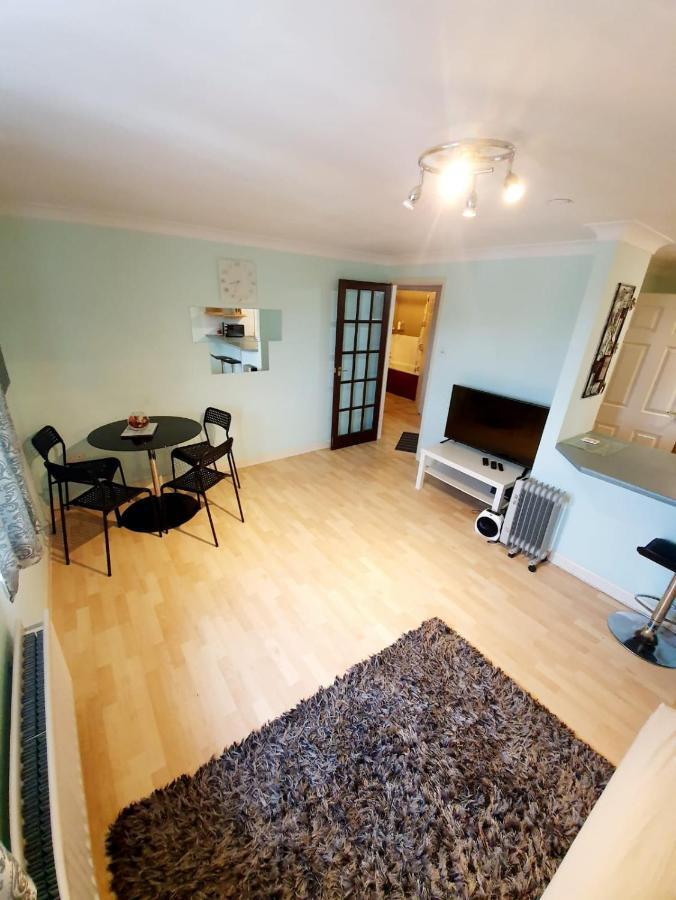 Chelmsford Town Centre Apartments With Car Parking Exteriör bild